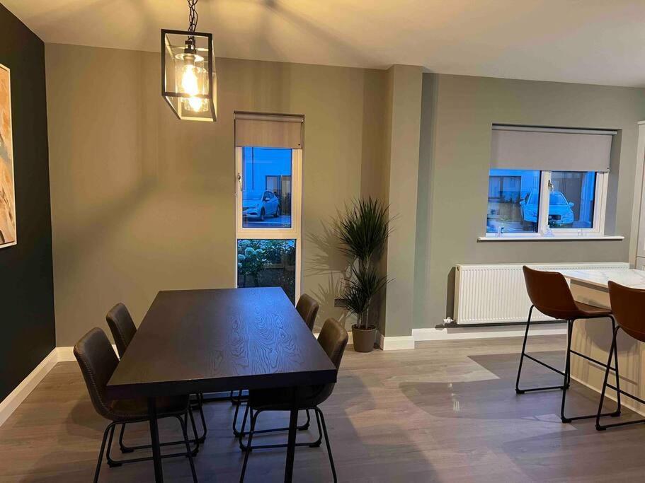 3 Bed Rooms Vip Family House Dublin Exteriér fotografie